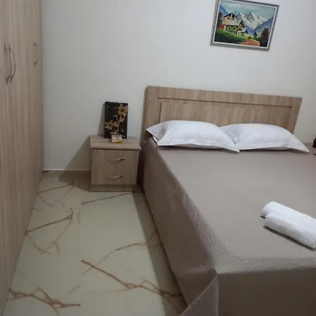 Apartment 3d *